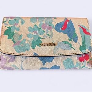 Calvin Klein Floral Wallet - Beige and Blue